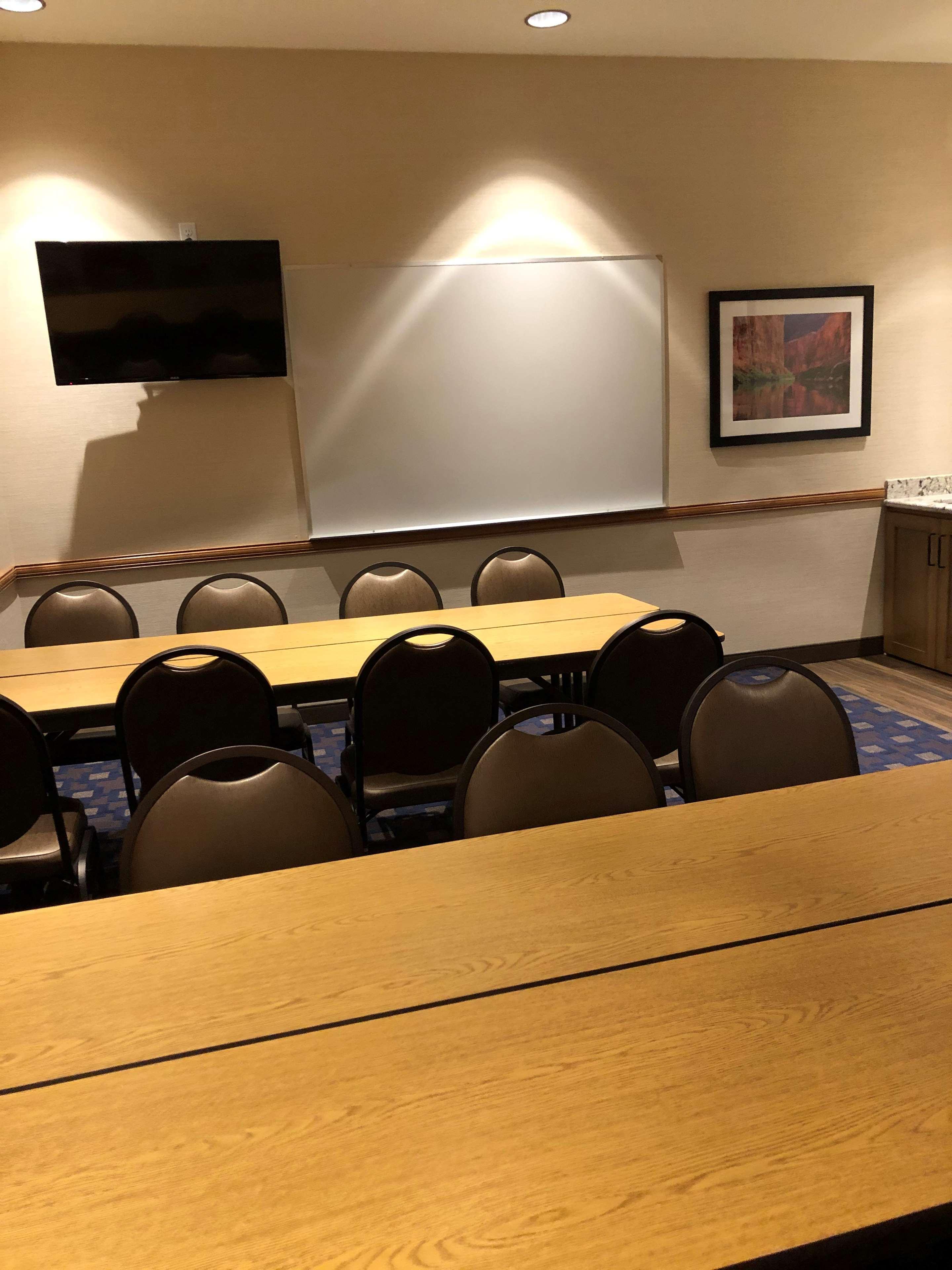 Best Western Plus A Wayfarer'S Inn & Suites Kingman Exterior photo